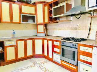 Хостелы The Punjab Residency Баку Семейный номер с балконом-14